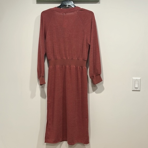Gibson Look Mauve long sleeve v neck knit sweater midi dress medium new w tag - Picture 6 of 6